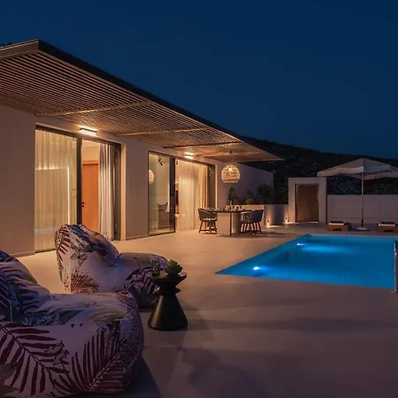Villa En Cueva Limnionas Infinity