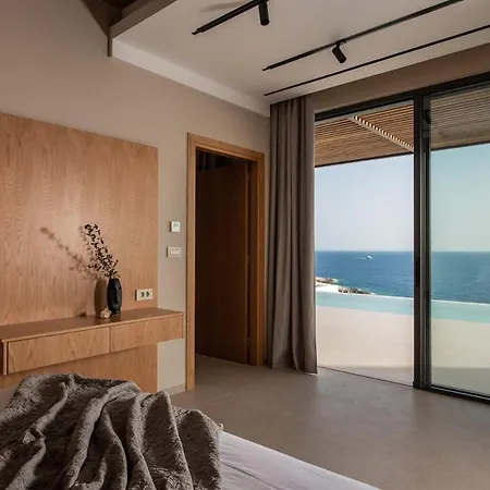 Villa En Cueva Limnionas Infinity